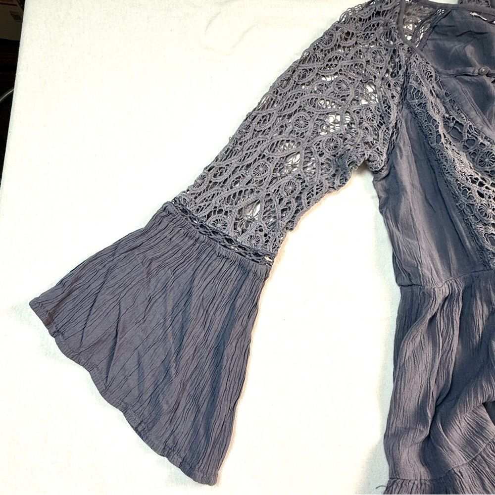American Eagle Dusty Purple Lace Bell Sleeve Boho Mini‎ Dress L - Picture 6 of 13